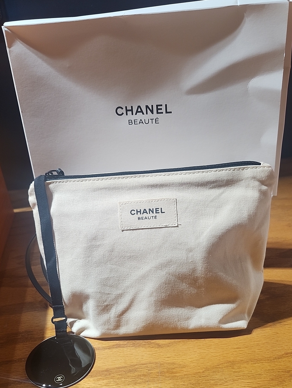 CHANEL Cream Canvas Beauté Pouch with Black Trim